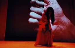 Spectacle Medea in Spain